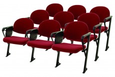 Auditorio com prancheta